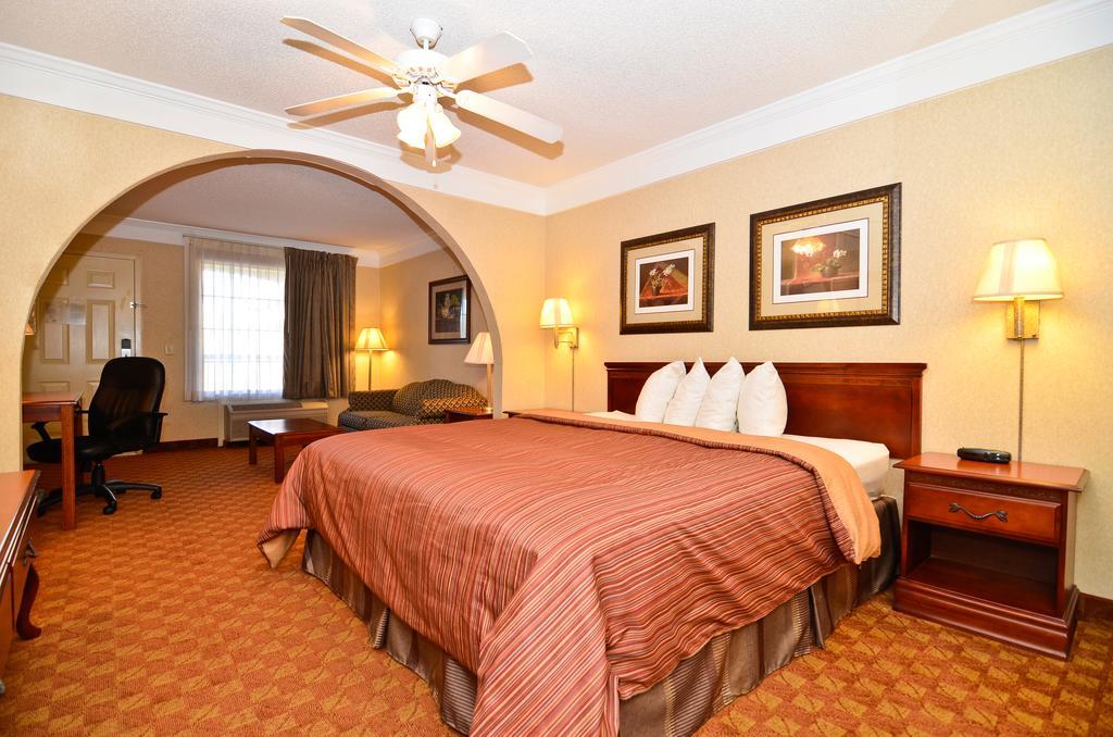 Peach State & Motel 2*